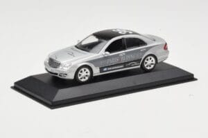 Mercedes E-Class W211 #36 Paris-Beijing 2006 Replacement Box Minichamps 1:43 B66962270-R Metall - pilt 2/4