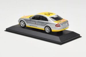 Mercedes E-Class W211 #4 Team ADAC Paris-Beijing 2006 Replacement Box Minichamps 1:43 B66962260-R Metall - pilt 3/4