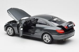 Mercedes E500 C207 Coupe Tenoric Hall Norev 1:18 183540 Metall - pilt 5/8
