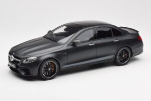 Mercedes AMG E63 S W213 Edition 1 Night Must GT Spirit 1:18 B66963111 Vaik