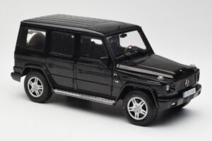 Mercedes G 500 W463 Must Dealer Edition AUTOart 1:18 B66962143 Metall - pilt 6/8