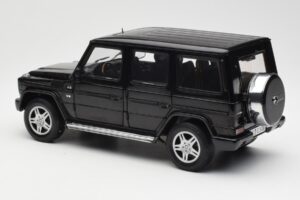 Mercedes G 500 W463 Must Dealer Edition AUTOart 1:18 B66962143 Metall - pilt 7/8