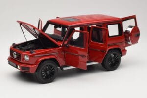 Mercedes G 500 W463 Punane Minichamps 1:18 110037101 Metall - pilt 2/8