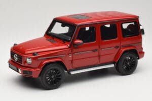 Mercedes G 500 W463 Punane Minichamps 1:18 110037101 Metall