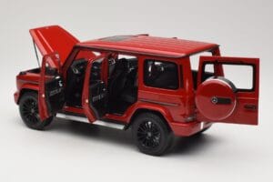Mercedes G 500 W463 Punane Minichamps 1:18 110037101 Metall - pilt 5/8