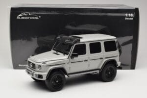 Mercedes G 63 AMG 4x4 Squared Arabian Grey Almost Real 1:18 820829 Metall - pilt 8/8