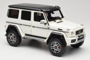 Mercedes G 63 AMG 4x4 Squared Polar White Almost Real 1:18 820203 Metall - pilt 6/8