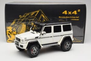 Mercedes G 63 AMG 4x4 Squared Polar White Almost Real 1:18 820203 Metall - pilt 8/8