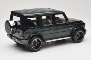 Mercedes G 63 AMG W463 Green Metallic Minichamps 1:18 110037066 Metall - pilt 3/8