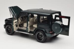 Mercedes G 63 AMG W463 Green Metallic Minichamps 1:18 110037066 Metall - pilt 5/8