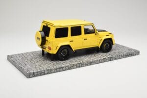 Mercedes Brabus 850 6.0 Widestar G63 W463 Electric Beam Yellow Minichamps 1:18 107032402 Metall - pilt 2/6