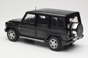 Mercedes G-Class G 500 W463 Smaragd Black Metallic AUTOart 1:18 76101 Metall - pilt 7/8