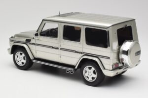 Mercedes G-Class G55 AMG W463 Iridium Hõbedane Otto 1:18 OT1126 Vaik - pilt 5/6