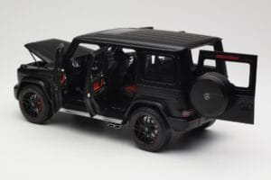 Mercedes G-Class G63 AMG W463A Matt Black Minichamps 1:18 110037064 Metall - pilt 5/8
