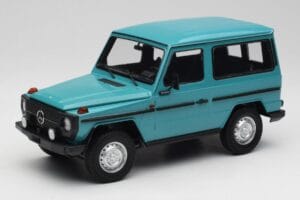 Mercedes G-Class W460 SWB Türkiis Minichamps 1:18 155038001 Metall