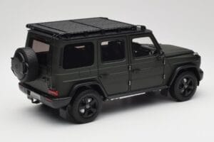 Mercedes G-Class W465 Oliivroheline Norev 1:18 B66960662 Metall - pilt 3/8