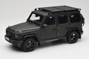 Mercedes G-Class W465 Oliivroheline Norev 1:18 B66960662 Metall