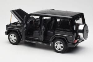 Mercedes G500 W463 Must AUTOart 1:18 76216 Metall - pilt 5/8