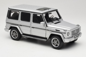 Mercedes G55 AMG W463 Hõbedane AUTOart 1:18 76247 Metall - pilt 6/8