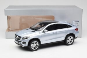 Mercedes GLE Coupe C292 Diamond Hõbedane Norev 1:18 B66960358 Metall - pilt 8/8