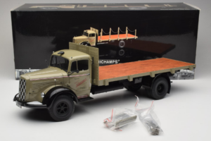 Mercedes L6600 Rungewagen Hall Must Minichamps 1:18 109031050-R1 Metall - pilt 9/9
