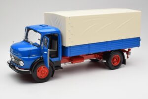 Mercedes L911 Sinine Schuco 1:18 450044800 Metall - pilt 2/8
