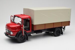 Mercedes L 911 Punane Schuco 1:18 450016400 Metall - pilt 2/8
