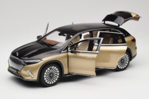 Mercedes Maybach EQS 680 V297 Beež NZG 1:18 B66960592 Metall - pilt 2/8