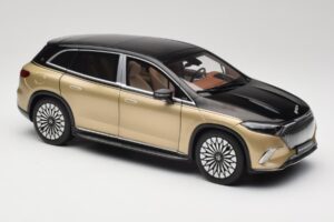 Mercedes Maybach EQS 680 V297 Beež NZG 1:18 B66960592 Metall - pilt 6/8
