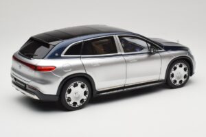 Mercedes Maybach EQS 680 V297 Sinine NZG 1:18 1060/23 Metall - pilt 3/8