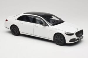 Mercedes Maybach S 680 X223 Diamond White Norev 1:18 B66960666 Metall - pilt 6/8
