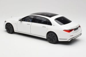 Mercedes Maybach S 680 X223 Diamond White Norev 1:18 B66960666 Metall - pilt 7/8