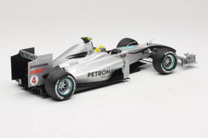 Mercedes MGP W01 #4 N. Rosberg Mercedes GP Showcar 2010 Minichamps 1:18 150100074 Metall - pilt 2/7