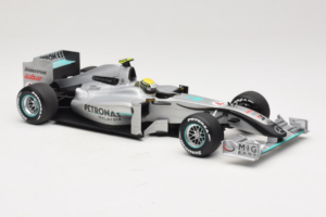 Mercedes MGP W01 #4 N. Rosberg Mercedes GP Showcar 2010 Minichamps 1:18 150100074 Metall - pilt 4/7