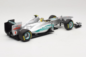 Mercedes MGP W02 #8 N. Rosberg Mercedes GP 2011 Minichamps 1:18 110110008 Metall - pilt 2/7