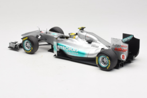 Mercedes MGP W02 #8 N. Rosberg Mercedes GP Showcar 2011 Minichamps 1:18 110110078 Metall - pilt 5/7