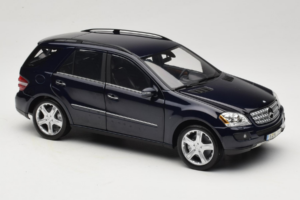 Mercedes ML W164 Tanzanite Blue Edasimüüja Väljaanne Minichamps 1:18 B66962322 Metall - pilt 6/8