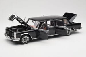 Mercedes 600 Pullman W100 Must AUTOart 1:18 76197 Metall - pilt 2/8