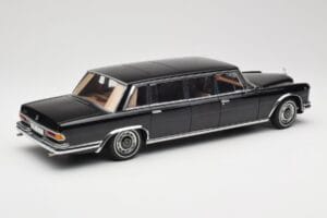 Mercedes 600 Pullman W100 Must AUTOart 1:18 76197 Metall - pilt 3/8