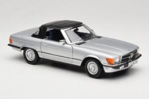 Mercedes R107 380 SL Hõbedane Norev 1:18 183725 Metall - pilt 6/8