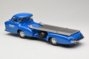 Mercedes Renntransporter Blaues Wunder iScale 1:18 118000000006-P1 Metall - pilt 5/6