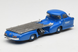Mercedes Renntransporter Blue Wonder CMC 1:43 M-036K Metall - pilt 3/8