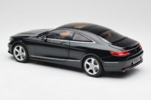 Mercedes S-Class Coupe C217 Smaragd Roheline Metallic Norev 1:18 B66961244 Metall - pilt 7/8