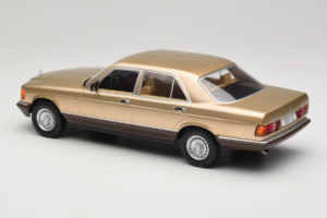 Mercedes S-Class W126 Metallic Beige MCG 1:18 MCG18548 Metall - pilt 5/6