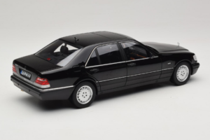 Mercedes S-Class W140 S600 Obsidian Black Metallic Norev 1:18 183045 Metall - pilt 3/8
