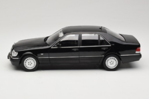 Mercedes S-Class W140 S600 Obsidian Black Metallic Norev 1:18 183045 Metall - pilt 4/8