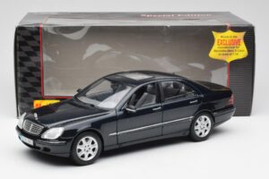 Mercedes S-Class W220 Sinine Maisto 1:18 56051 Metall - pilt 8/8