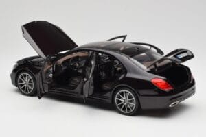 Mercedes S-Class W222 AMG Line Ruby Must Metallic Norev 1:18 183483 Metall - pilt 5/8