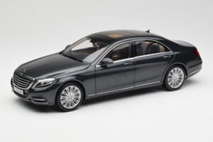 Mercedes S-Class W222 Sinine Antratsiit Metallic Norev 1:18 B66960157 Metall