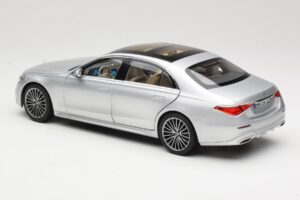 Mercedes S-Class W223 AMG Line Brilliant Silver Norev 1:18 183805 Metall - pilt 7/8